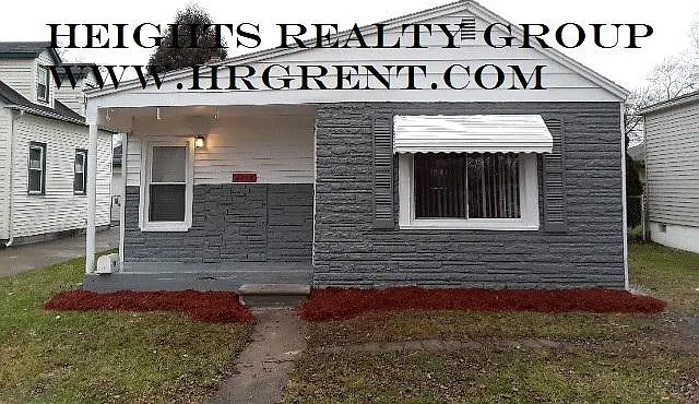 4938 Croissant St