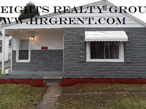 4938 Croissant St, Dearborn Heights, MI 48125