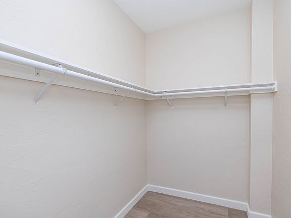 3rd image of 491 Crescent St #105