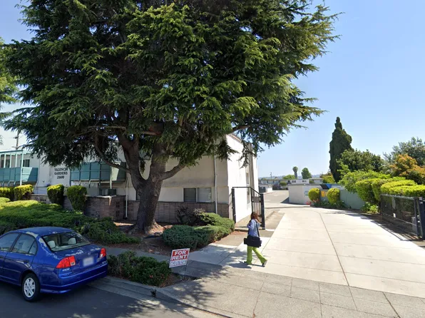 Valencia Gardens