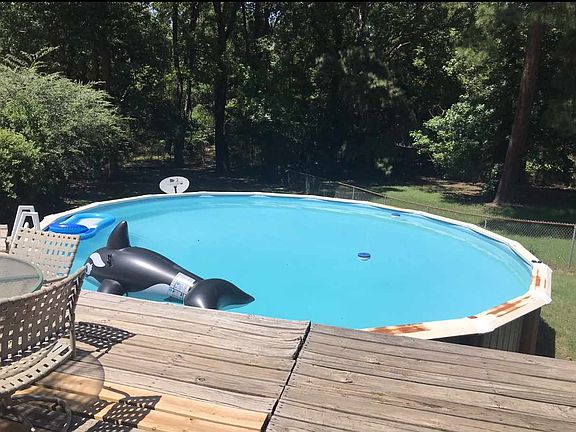 3rd image of 1131 Rolling Hills Dr