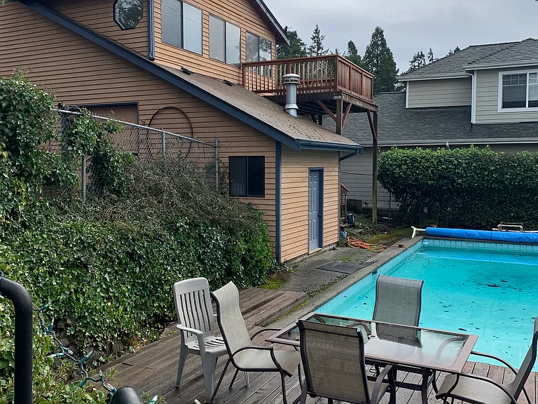 The deck for the unit is just above the pool