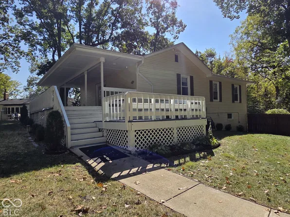 170 White Oaks St, Fishers, IN 46038