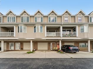 544 Nantucket Dr, Sandusky, OH 44870