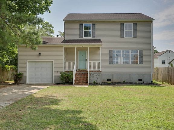 2nd image of 2 Hampshire Dr