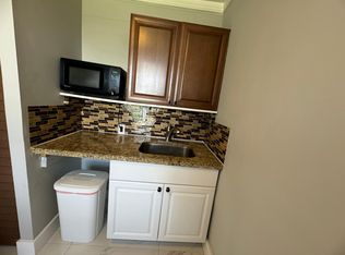 921 N 19th Ave APT 9, Hollywood, FL 33020