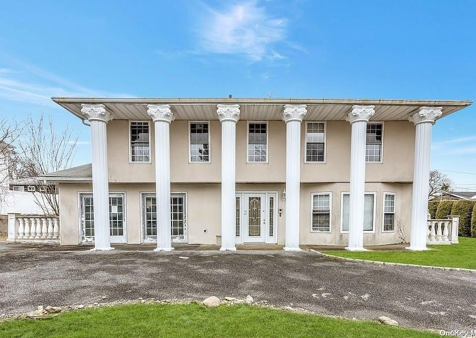 1st image of 49 Knolls Drive N