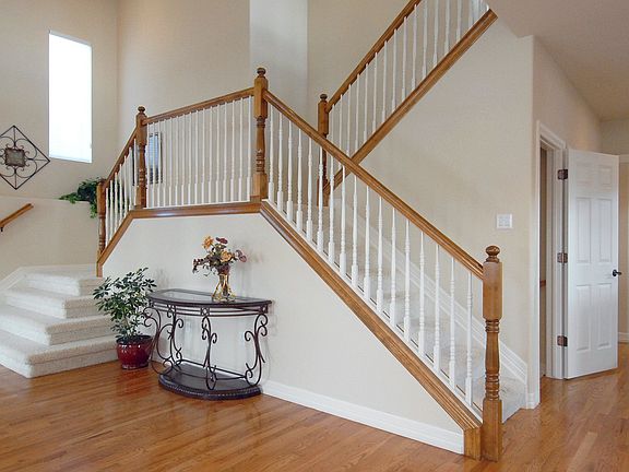 Unique Split Staircase