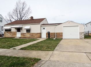 195 John St, Bedford, OH 44146