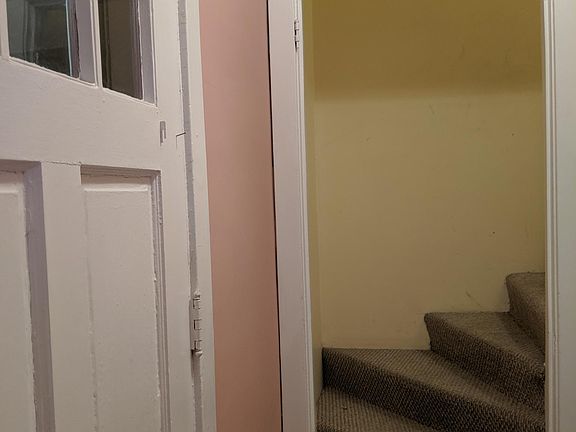 entry to 2nd level