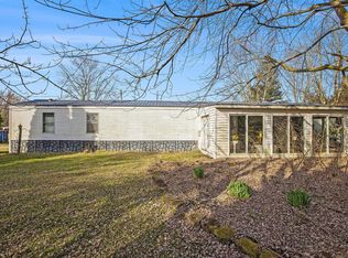 1409 N 875th Rd W, Etna Green, IN 46524