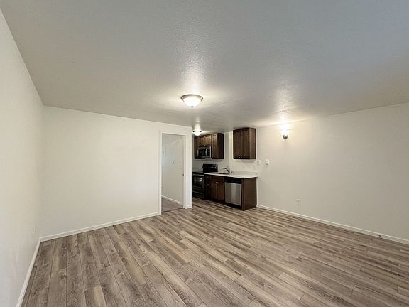 5th image of 3015 N Highland St #217