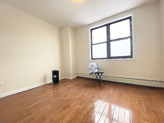 5th image of 207 Himrod St APT 27