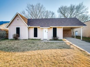 2603 Halifax St, Greenville, TX 75402