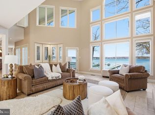 922 Old County Rd, Severna Park, MD 21146