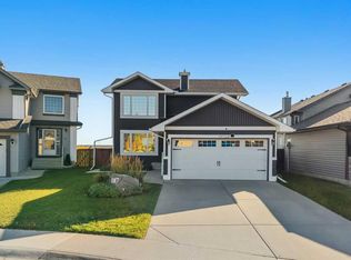 187 W Covington Close NE, Calgary, AB T3K 4L9