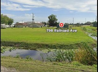 784 Railroad Ave NW, Moore Haven, FL 33471