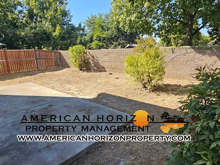 4709 Acclaro Ct — Photo 16
