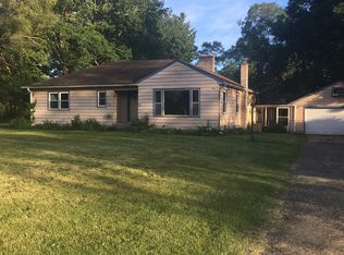 17825 6th Avenue Rd, Three Rivers, MI 49093