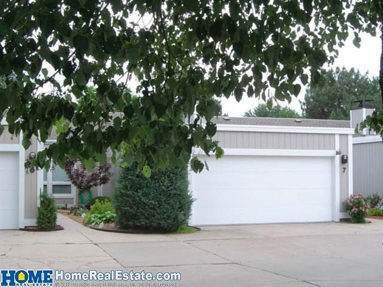1st image of 7221 South St Unit 7