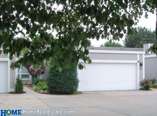 7221 South St UNIT 7, Lincoln, NE 68506