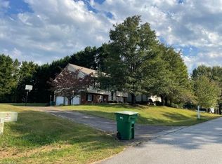 125 Sedgewick Ridge Ct, Lewisville, NC 27023