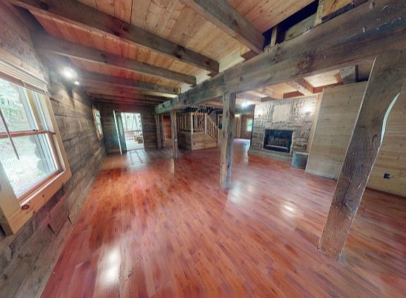 5th image of 188 Twin Lakes Dr