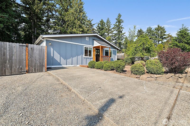 4th image of 11720 SE 272nd Place