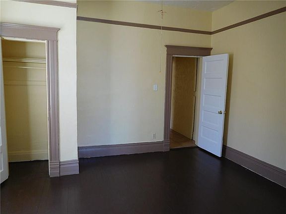 4th image of 1016 Noble St