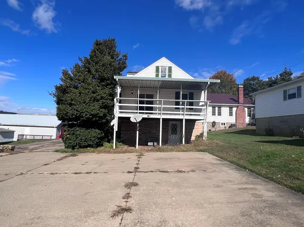 808 6th Street, New Martinsville, WV 26155