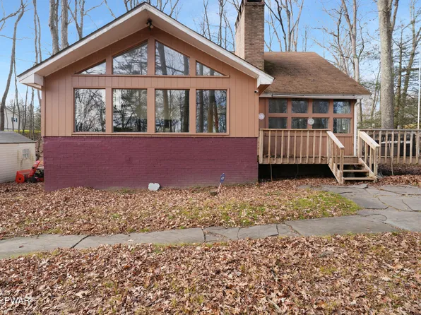 107 Robin Run, Milford, PA 18337