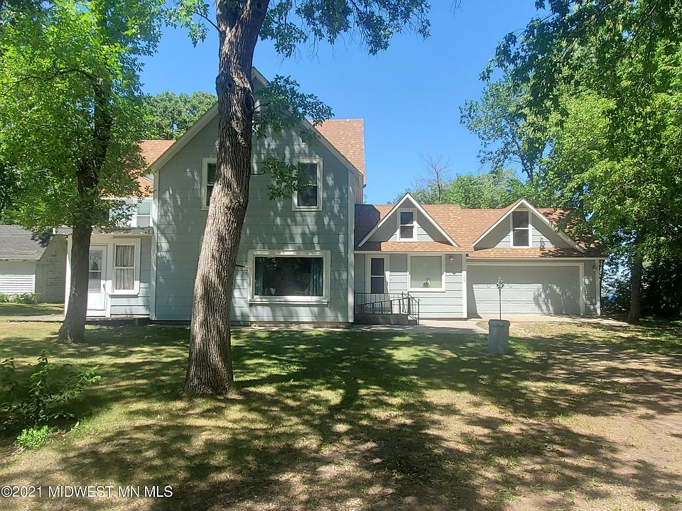 1st image of 105 E Dunton St