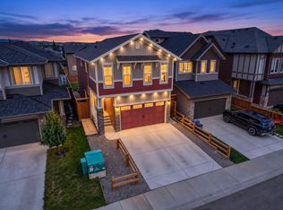 65 NE Morgan St, Cochrane, AB T4C2R6