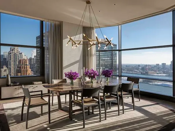 50 United Nations Plaza image 1 of 12