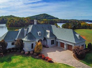 255 Bay Pointe Dr, Vonore, TN 37885