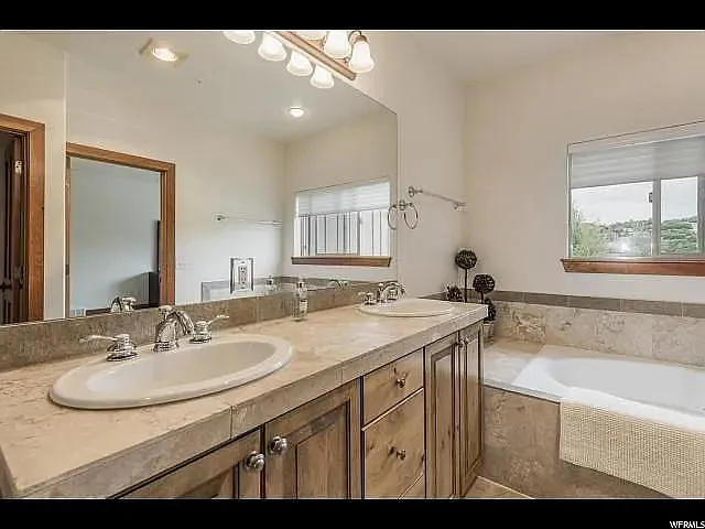 3400 Cedar Dr — Photo 17