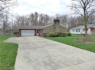 23821 Bonny Bank Dr, Westlake, OH 44145