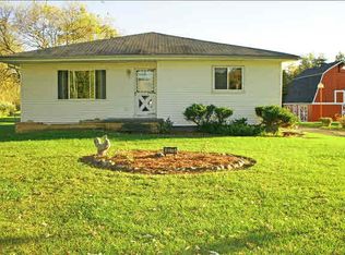 8575 Colf Rd, Carleton, MI 48117