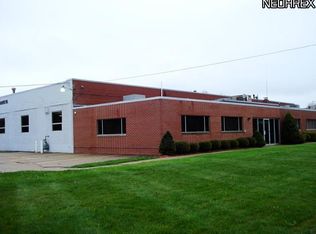 1422 Mogadore Rd, Kent, OH 44240