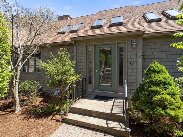 42 Trout Farm Ln #2, Duxbury, MA 02332