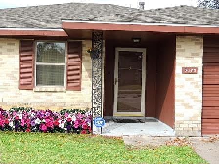 3rd image of 3076 Cornell Dr