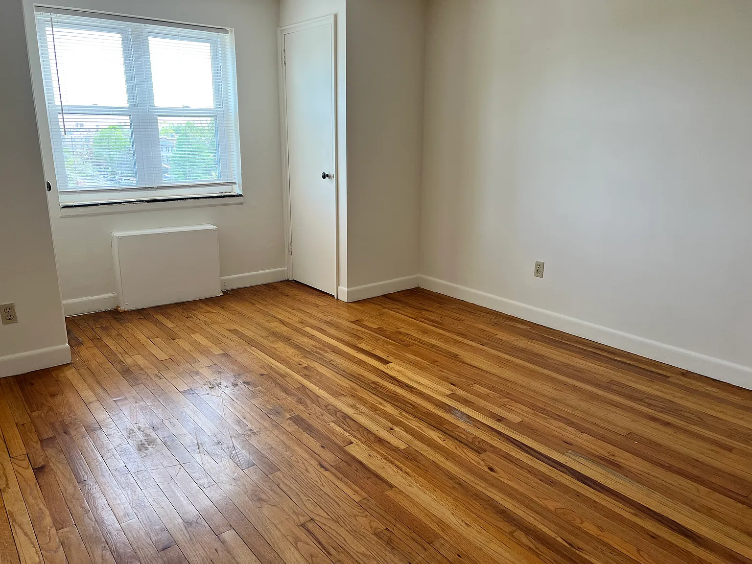 2 bed, $2,500 — Photo 3