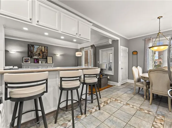 2724 East 27th Street image 8 of 34