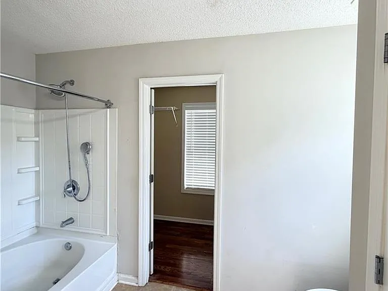153 Greystone Cir — Photo 14