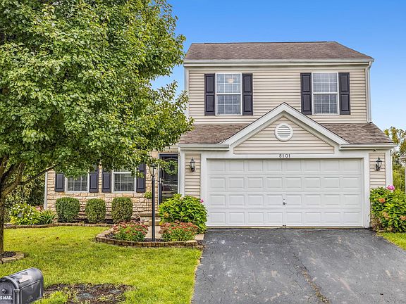 2nd image of 8101 Willow Brook Crossing Dr