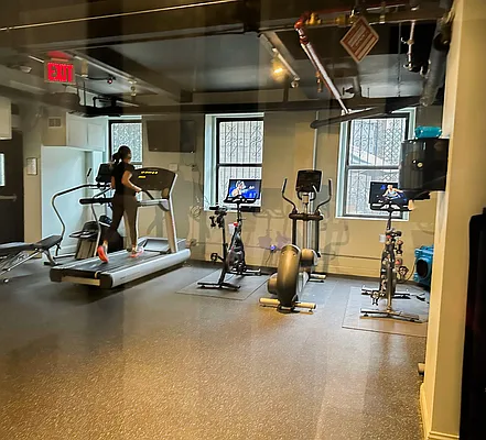 Rented by City Connections Realty | media 7