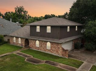 2525 Vulcan St, Harvey, LA 70058