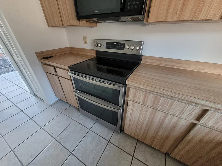 7125 Silvermill Dr #7125 — Photo 31