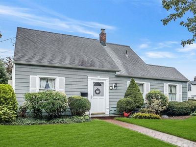 2 Sugar Maple Road, Levittown, NY, 11756