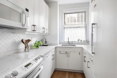 Rented by Level Group